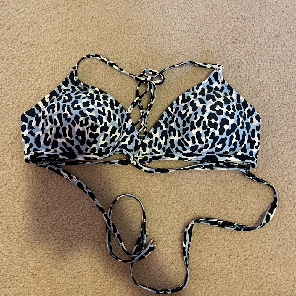 Bikini top